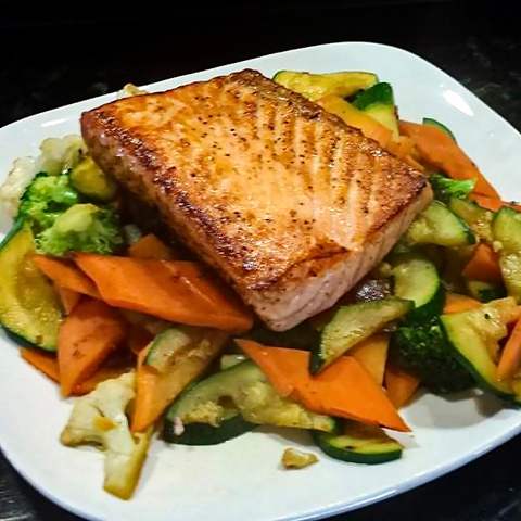 Salmon Teppanyaki